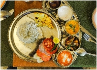 Repas végétarien en Inde gratuit inclu dans le circuit