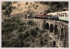 Route vers le Kathmandou Népal, train en Inde pour atteindre Varanasi